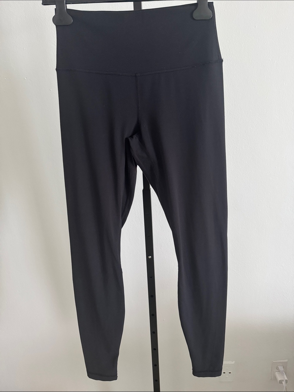 lululemon Align High-Rise Pant 28" in Black Size  8